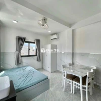 ❗️Căn hộ full nội thất cửa sổ trời như hình mới 100%