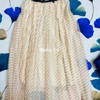 chân váy size M