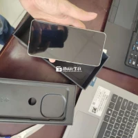 Iqoo 13 Like New Fullbox - Nhượng lại do không quen dùng  