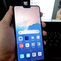 Oppo F7 Youth Đỏ - Cực Mượt, Giá Tốt!