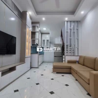 Bán nhà 6 tầng ôtô đỗ cổng phố Thượng Thụy giá chỉ 7.95 tỷ
