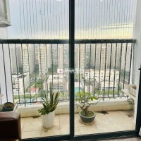 Cho thuê căn hộ chung cư full nội thất 2PN 2WC
