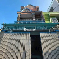 BÁN NHÀ 2 LẦU HẺM 134 ĐƯỜNG NGUYỄN THỊ THẬP, QUẬN 7