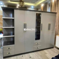 sale tủ 6 cánh