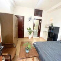 PHÒNG TRỌ BAN CÔNG QUẬN 1 FULL NỘI THẤT