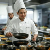Tuyển Bếp Chính (Nam) - Quận 3