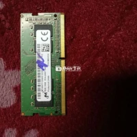 Bóc máy được 1 que RAM 8GB PC4 bus 2400 laptop  
