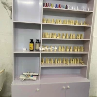 Kệ trưng mỹ phẩm