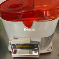 Thanh lý máy ép 100k - Máy ép trái cây kiểu dáng gọn gọn công suất cao