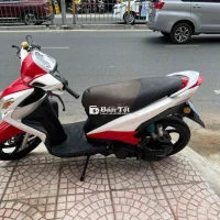 Yamaha Luvias 125cc Nhật Đội 2012 - Xe Đẹp, Máy Êm, Đầu Nổ Chưa Rớt  