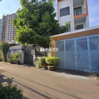 Cần bán nhà 100m² đường 5m, Phước Long A, Thủ Đức - Chỉ 7,2 tỷ!