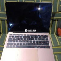 MacBook Air (Retina, 13-inch, 2018 ) keng bán xác
