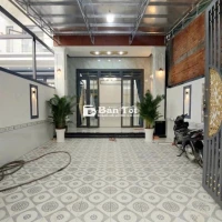 Bán gấp căn nhà cấp 4 còn mới ngay Bà Điểm giá 1tỷ 490-sổ hồng riêng