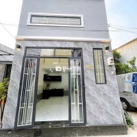 NHÀ HẺM XE HƠI ĐẬU TẬN CỬA, TÔ NGỌC VÂN, QUẬN 12