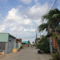 CHỦ VỀ BẮC CẦN CHUYỂN NHƯỢNG LẠI NHÀ TRỌ 250M2 GỒM 2 KIOT VÀ 10 PHÒNG