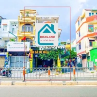 Cho Thuê Căn Góc 3 Mặt Tiền - Vị Trí Vàng Phan Văn Trị