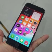 Iphone SE 2 64gb nguyên zin