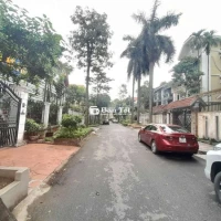 ĐẤT VÍP PHÂN LÔ VỈA HÈ Ô TÔ TRÁNH