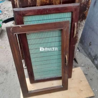 2 Cánh Cửa Gỗ Thịt Dư - Kích Thước 42x72cm và 41x64cm - Ai Cần Liên Hệ  