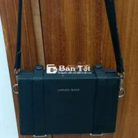 Thanh lý túi chéo điện thoại còn đẹp, chất lượng tốt