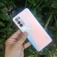 Nhỏ em lên đời bán giúp Reno 5