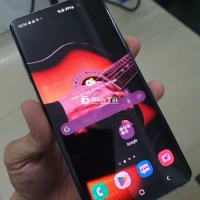S10 5G samsung màn bự, viền cong