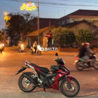Cần bán winner v1