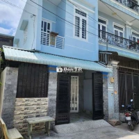 Bán nhà 1 tr 1 lầu ngay UBND Thạnh lộc