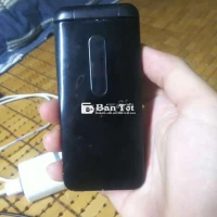 Điện thoại Kyocera KYF31 (có ship)