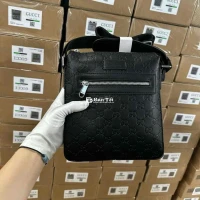 Túi Nam GC Dập Vân Chìm Nhỏ - Full Box