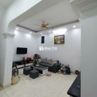 BÁN NHÀ TRẦN KHÁT CHÂN 32m2, 4 TẦNG, 3 NGỦ, 4WC  