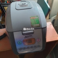Thanh lý nồi cơm, sử dụng tốt, tặng kèm đồ dùng nhà bếp  