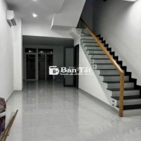 NHÀ CHO THUÊ TẠI TRUNG TÂM BẾN LỨC