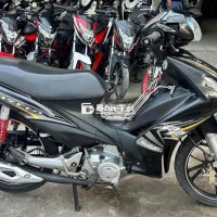 Suzuki Axelo 125 xám đen 2018  
