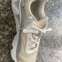 Giày Nike Đã Qua Sử Dụng - Dáng Thể Thao, Đế Dày, Cao 5P - Đẹp Như Hình