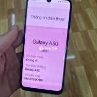 Bán Samsung A50 ám, nứt kính nhưng vẫn sử dụng bình thường