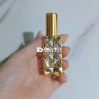 Nước Hoa Chiếc - Tinh Dầu Lưu Hương 10-12 Tiếng, Thơm Ngát 2 Ngày  