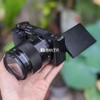 MÁY ẢNH KTS (MÁY ẢNH KTS)📷 Máy ảnh #Fujifilm #ZVE10 kèm lens Sel 50mm 1.8 ngoại hình đẹp, chất lượng cao. Combo hoàn hảo cho các bạn đam mê chụp ảnh chân dung, sản phẩm, làm video bán hàng hoặc livestream.