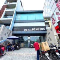 Nguyên Căn MT Trương Công Định - 8x25m, 1 Trệt 3 Lầu, Trống Suốt, Giá 55 Triệu/Tháng