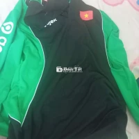 áo thun gojek silz L. mới chưa dùng