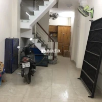 Mặt Tiền Đường Số 4, Cư Xá Đô THành, Chủ kẹt Tiền Cần Bán, 5 Tầng, 6PN