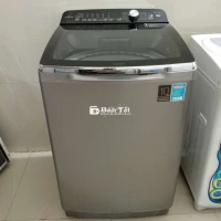 Máy giặt Aqua 12 kg như hình