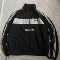 Jacket Fila size Xl n62 d70 mới 96%