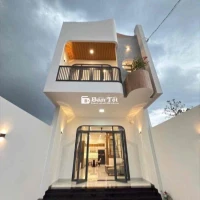 BÁN GẤP Nhà 2 Lầu Gần Cây Xăng Tín Nghĩa, Biên Hòa