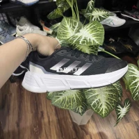 Giày Thể Thao Adidas Questar 2hand - Size 39