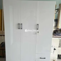 TỦ NHỰA ĐÀI LOAN 3 CÁNH MÀU TRẮNG,CÓ GƯƠNG