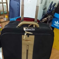 ## Vali Doanh Nhân Samsonite Cao Cấp - Giá Hời!