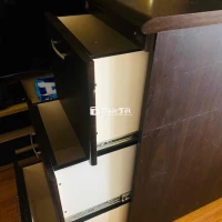 Thanh lý tủ 3 ngăn kéo ray trượt, có ổ khoá
