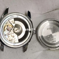 ĐỒNG HỒ WALTHAM AUTO MỘT CON Ó VÀNG ĐẾN TỪ NHÀ WALTHAM THỤY SĨ