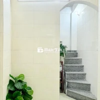 Cho thuê nhà phố Đội Cấn, Ba Đình, Hà Nội